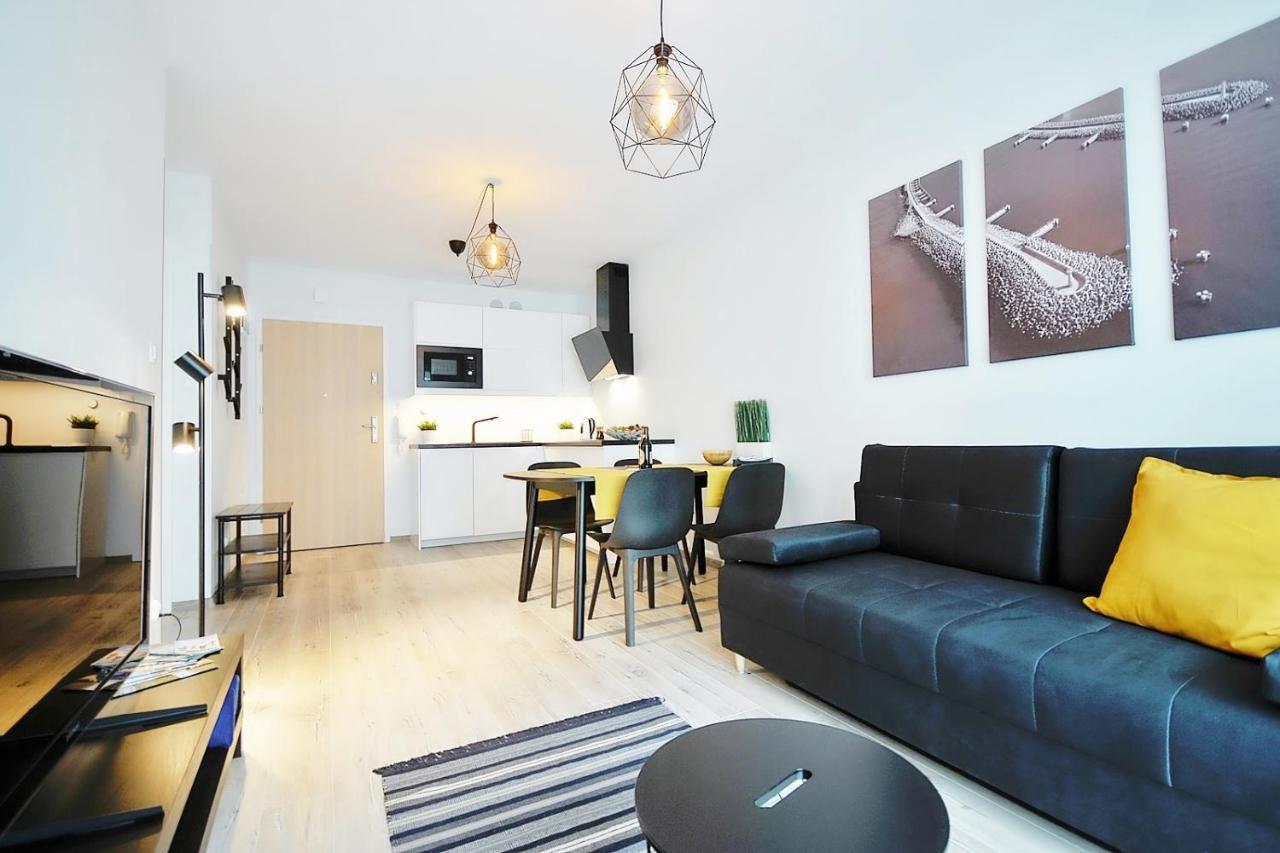 Apartament Andar Z Miejscem Parkingowym Колобжег Екстер'єр фото