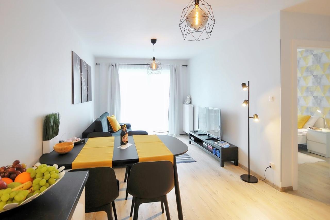 Apartament Andar Z Miejscem Parkingowym Колобжег Екстер'єр фото